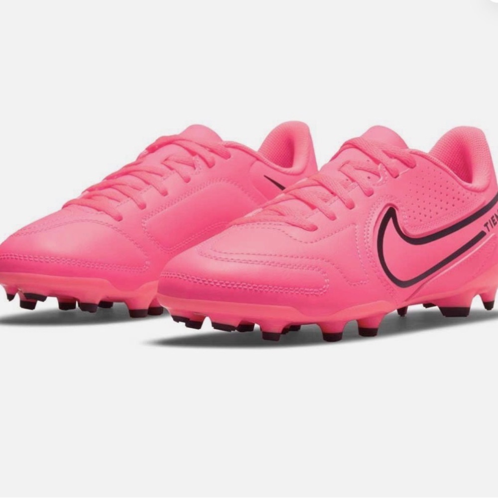 Nike Jr. Tiempo Legend 9 Club FG/MG soccer cleats NEW in box.